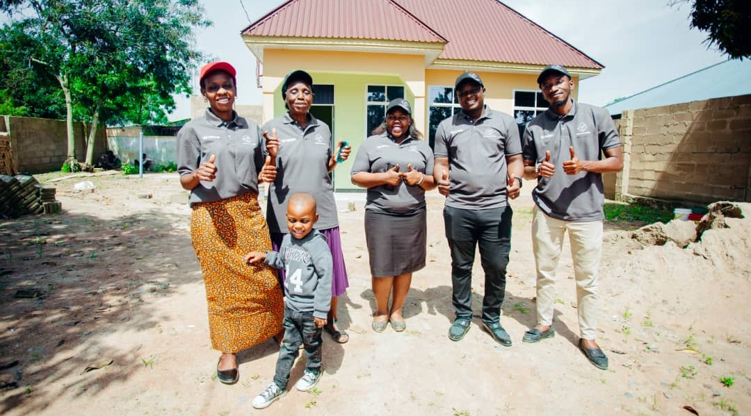 Volunteer Image